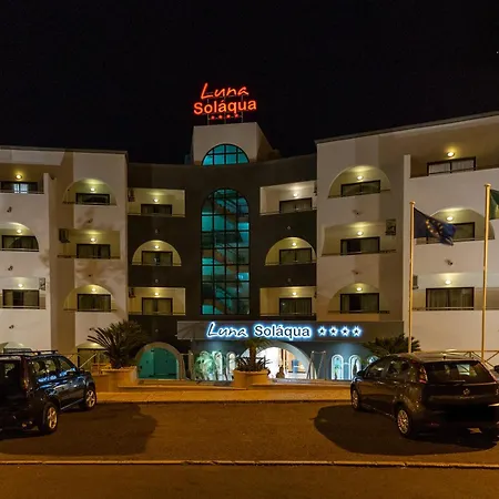 The Navigator - Solaqua 4*