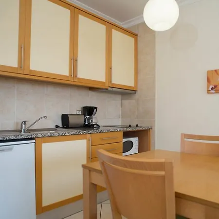 アパートホテル The Navigator - Solaqua 4*