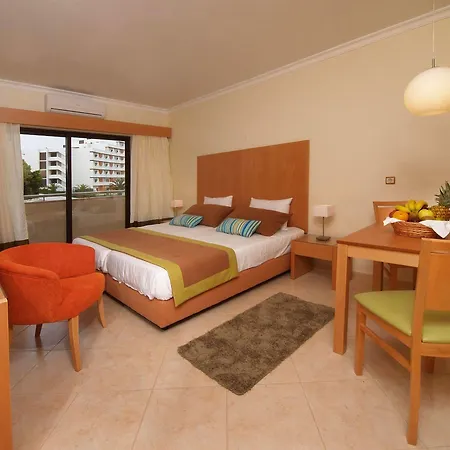 The Navigator - Solaqua Ξενοδοχείο με διαμερίσματα 4*