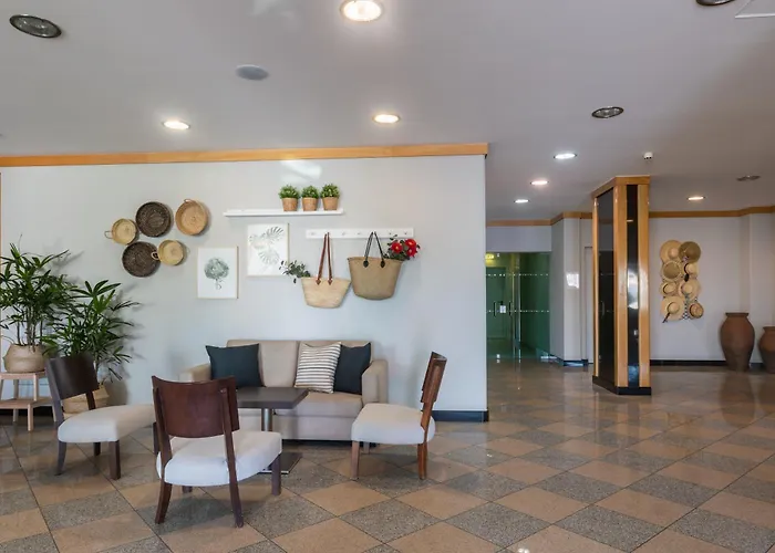 The Navigator - Solaqua 알부페이라