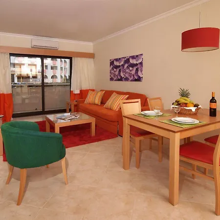 The Navigator - Solaqua אלבופיירה